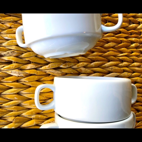 5 STACKABLE ONEIDA 1st Class soup bowls - Picture 3 of 9